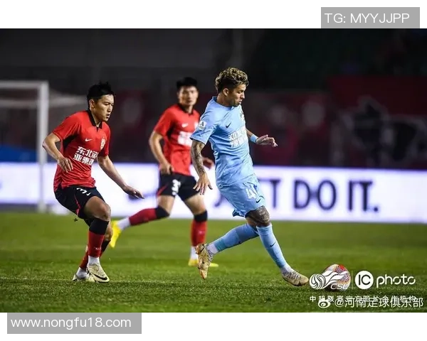 纳萨里奥马亚各建功河南俱乐部酒祖杜康主场二比零完胜长春亚泰 纳萨里奥马亚各建功河南俱乐部酒祖杜康主场二比零完胜长春亚泰